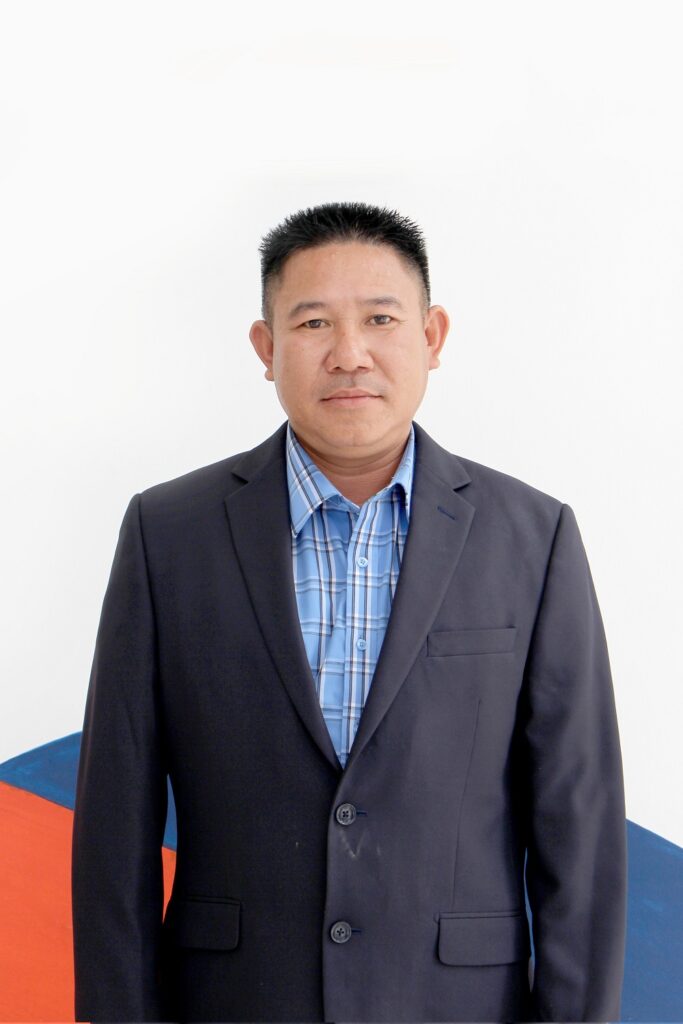 Giảng viên LÊ XUÂN NAM